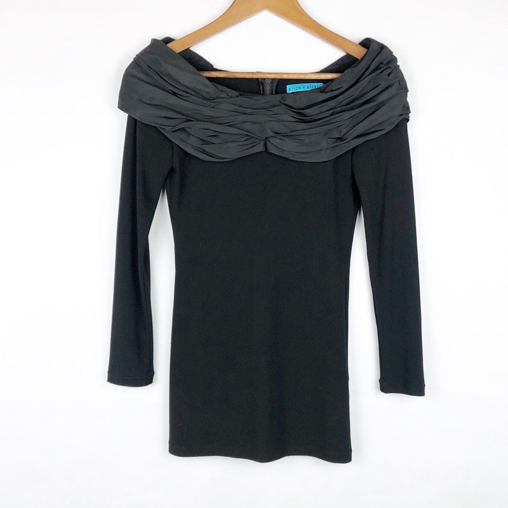 ALICE + OLIVIA Pleated Ruffle Off The Shoulder Top